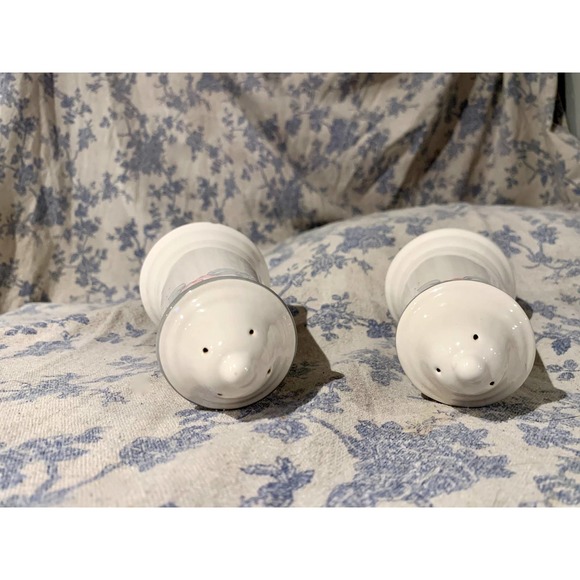 VTG Pfaltzgraff Wyndham Floral Salt and Pepper Shakers - Picture 4 of 5